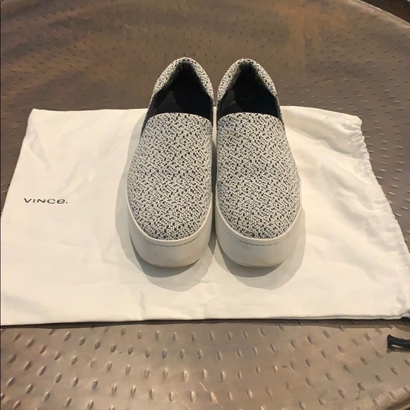 vince black and white sneakers